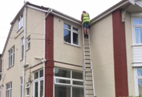 Gutter Vac in use